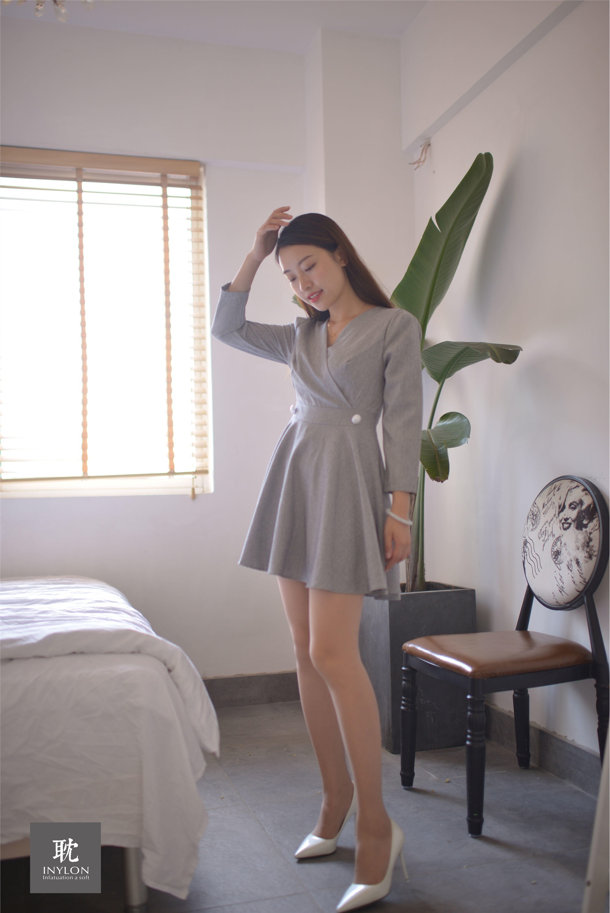 IESS异思趣向《普惠集233》- 模特：小婕《安静的小婕2》